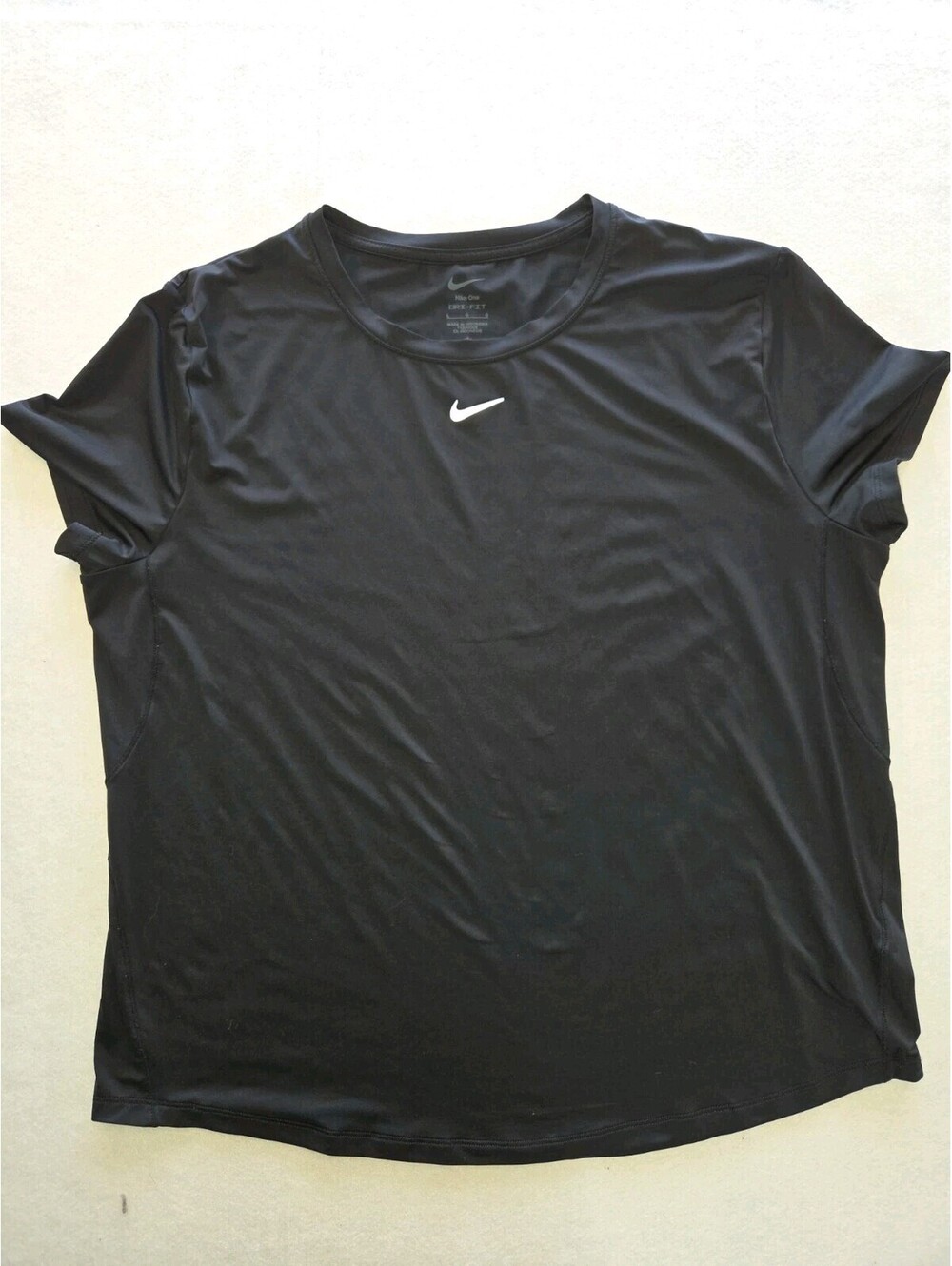 Nike One Dri-FIT Women’s Black Crew Neck Short Sleeve Tee Size L CB6 0087